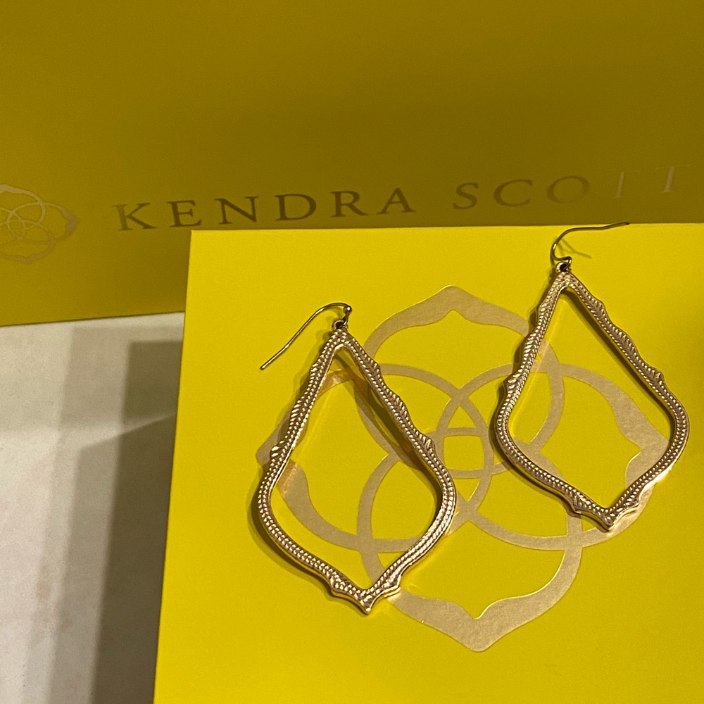 Kendra Scott Rose Gold Sophia Drop Earrings